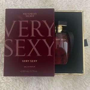 Victorias Secret Very Sexy scent